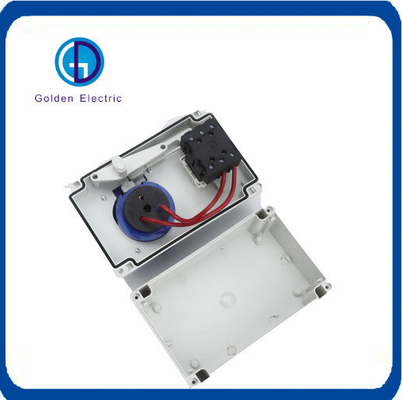 Customized Request 16A 32A 3p 5p Industrial Receptacle and Switch with Interlock Device