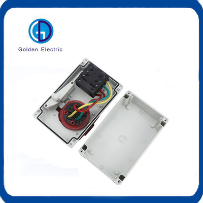 16A 5 Digits IP44 380V 3p N E Industrial Electrical Plug Socket with Lock and Switch