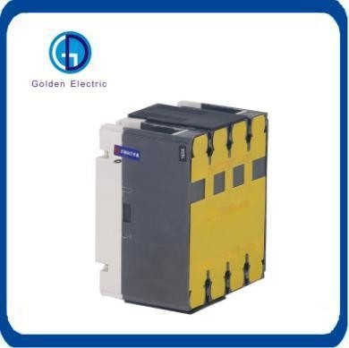 DC Moulded 50 Amp Circuit Breaker Fire Resistance For Solar PV Power Distribution